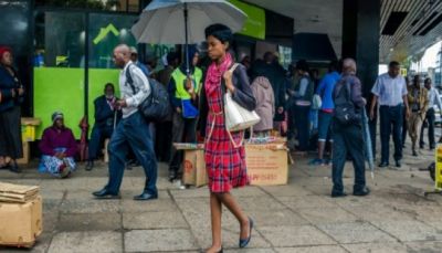 صدمة في زيمبابوي وغموض حول مستقبل موغابي