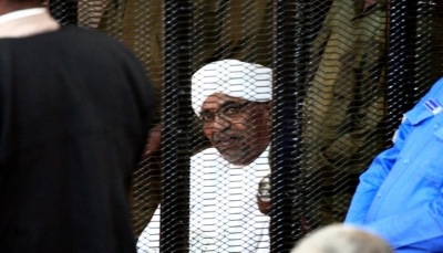 هل تسليم الرئيس السوداني السابق للجنائية الدولية ضمن "صفقة" التطبيع مع إسرائيل؟