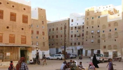 وزير النفط يبرر رفضه قرار البحسني بتغيير مدير شركة النفط في حضرموت (وثيقة)