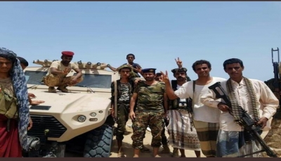 بعد مواجهات مع الانتقالي.. الجيش يسيطر على سلسلة جبلية في أبين