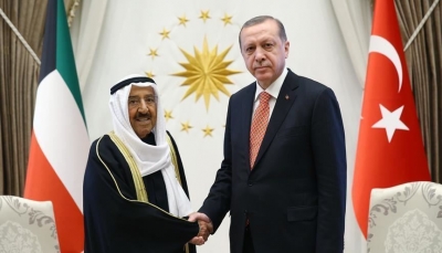 في اتصال هاتفي.. أردوغان يبحث مع أمير الكويت التطورات الإقليمية