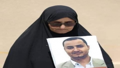 "يتعمدون إلحاق الضرر فيه".. الحوثيون يواصلون منع العلاج على الصحفي توفيق المنصوري