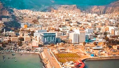 عدن.. مقتل جندي واصابة آخرين في هجوم لقوات الانتقالي على منزل مسؤول في وزارة الداخلية