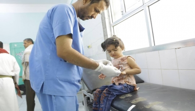 إصابة أكثر من 10 مدنيين بقصف صاروخي شنته مليشيا الحوثي على أحياء سكنية بمأرب