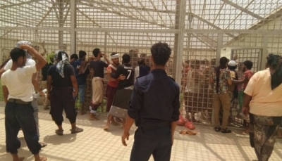 عدن.. 14 معتقل في سجون الانتقالي يبدؤون إضرابا عن الطعام احتجاجا على استمرار احتجازهم