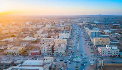 شبوة.. الأحزاب السياسية تطالب بالتحقيق في تفجيرين تسبّبا بمقتل وإصابة 14 جنديًا