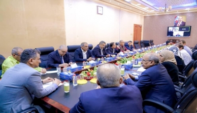 "الانتقالي" يرحب بدعوة التعاون الخليجي لعقد مشاورات يمنية في الرياض