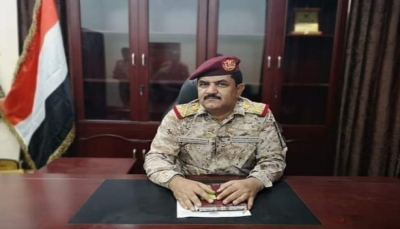 قال إنها تواجه تآمرًا كبيرًا.. وزير الدفاع: قوات الجيش قادرة على تحرير تعز