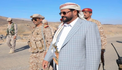 اللواء العرادة يعلن فتح طريق "مأرب- فرضة نهم- صنعاء" من جانب واحد
