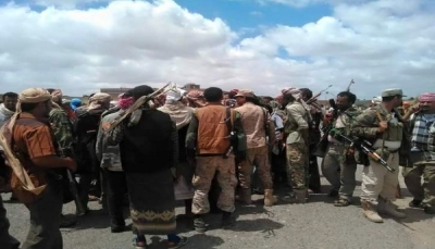قبليون يحتجزون ناقلات الوقود في أبين وشرطة عدن تكشف تورط "يسران المقطري" في حادثة اختطاف "الجعدني"